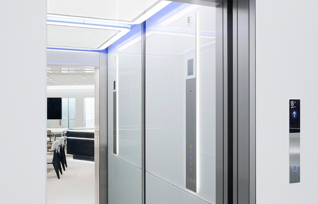 Schmitt + Sohn Aufzüge GmbH & Co. KG